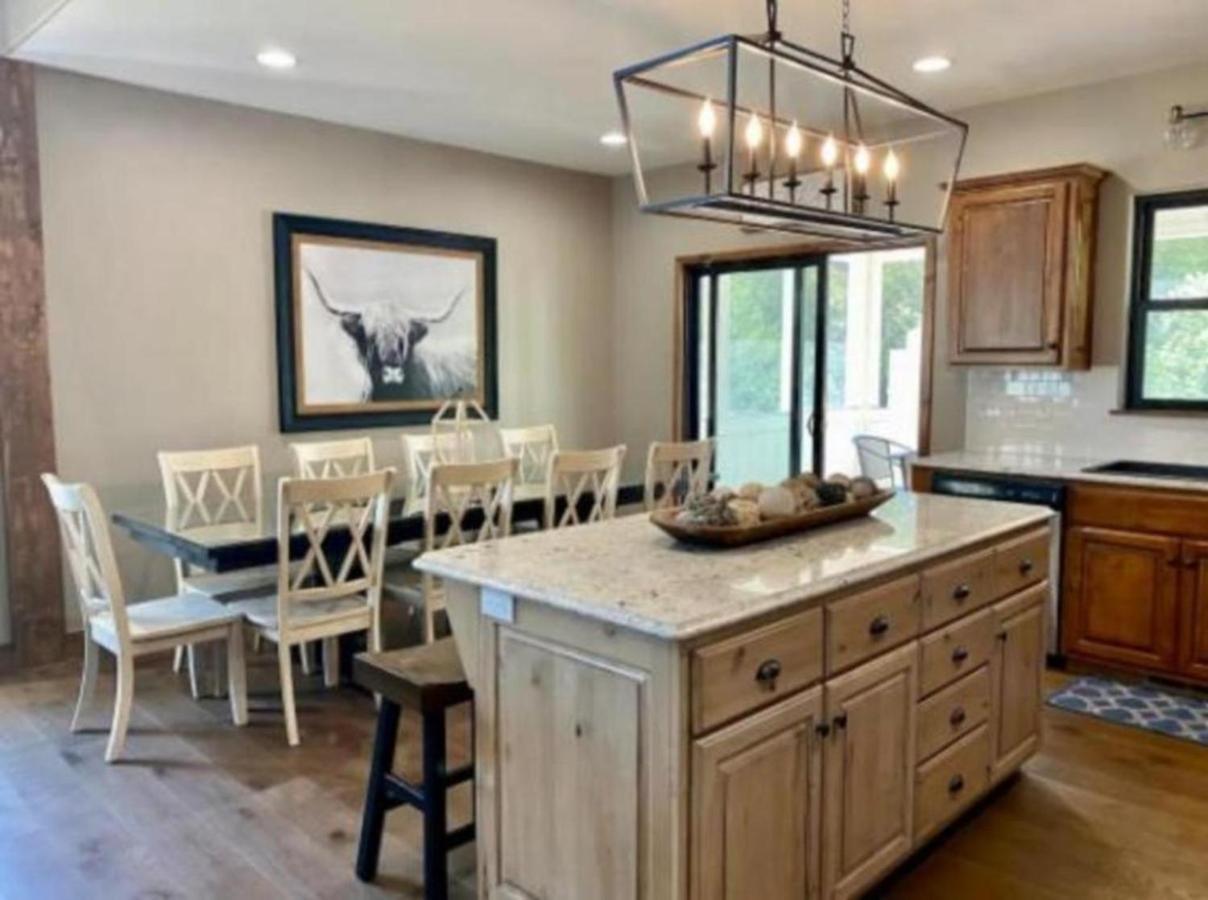 Spacious Home In Branson - 8 Bed, 6 Bath & Hot Tub Hollister Exterior foto