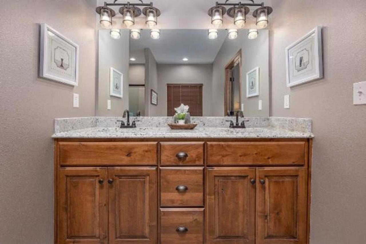 Spacious Home In Branson - 8 Bed, 6 Bath & Hot Tub Hollister Exterior foto